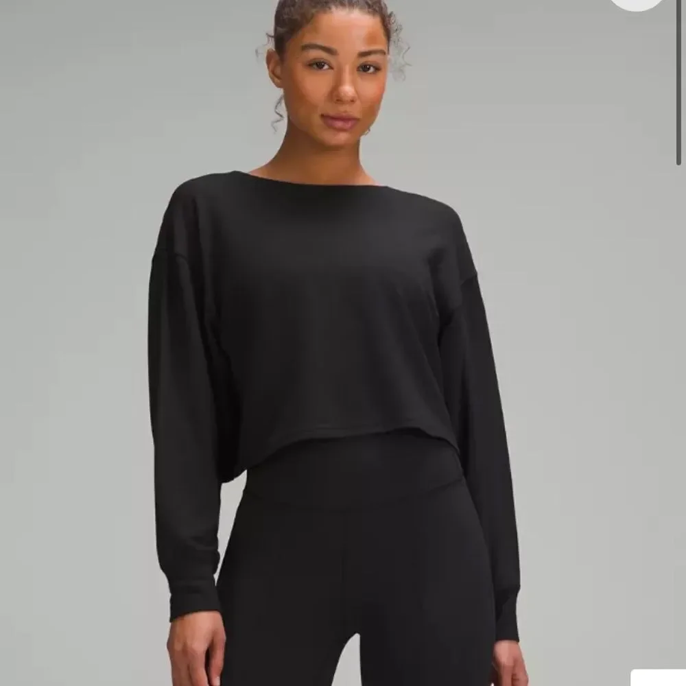 NWT New LULULEMON Front-to-Back Twist-Knot Pullover Reversible Open Back Black 8